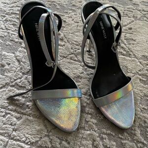 Nine West Silver Heels with Iridescent Toe Strap and Thin Ankle Strap